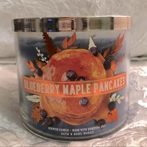 Like-new Blueberry Maple Pancakes 3-wick